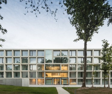Architecture and film: MINUTES by KAAN Architecten #raybet官网建筑和电影:Kaan Architecten的会议记录
