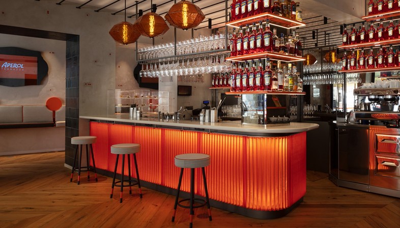Vudafieri-Saverino Partners Interior Design for Terrazza Aperol in Venice
Vudafieri-Saverino合作伙伴在威尼斯的Terrazza Aperol的室内设计