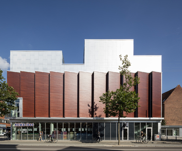 Dorte Mandrup and the SH2-Sundbyoster Hall 2 complex in Copenhagen
Dorte Mandrup和Sh2-Sundbyoster Hall 2 Complex在哥本哈根