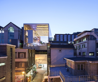 Moongyu Choi + Ga.A Architects: H Music Library in Seoul
Moongyu Choi + Ga.A建雷竞技下载链接筑师:首尔H音乐图书馆