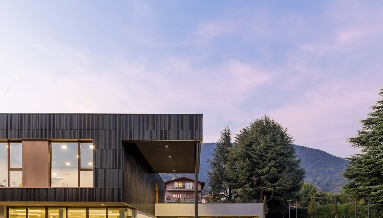 The new Integrated Day Centre in Nembro is the work of Remo Capitanio
Nembro的新综合日间中心是Remo Capitanio的工作