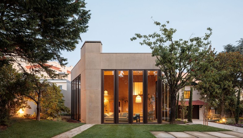 Bak Gordon: House 2 in Porto
比克·戈登:波尔图的2号房子