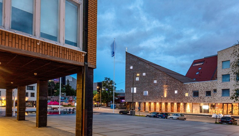 OOPEAA: Church, parish centre and social housing in Tikkurila
OOPEAA:Tikkurila的教堂,教区中心和社会住房