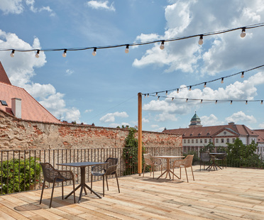 ORA’s Winery Nešetřil in Znojmo
位于兹诺伊莫的奥拉葡萄酒厂Nešetřil
