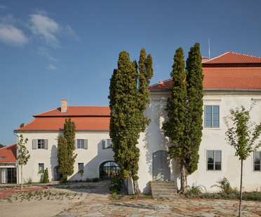 A long history: ORA Architects’ Kocanda Kravsko
悠久的历史:ORA建筑师事务所的Koca雷竞技下载链接nda Kravsko