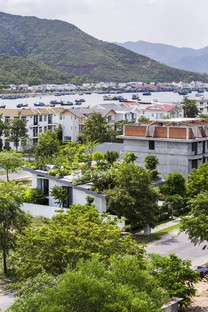Vo Trong Nghia 雷竞技下载链接Architects + ICADA在Nha Trang的房子