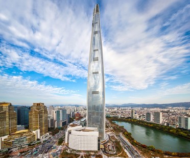 乐天世界大厦：世界上第五高的摩天大楼在首尔