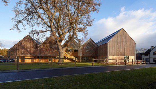 Feilden Clegg Bradley Studios艺术和设计大厦，汉普郡Batales School