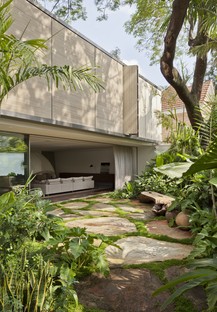 阿姆兹和珀金斯+威尔：与巴西圣保罗的一座花园共生