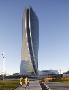 Zaha Hadid 雷竞技下载链接Architects Generali Tower Milano