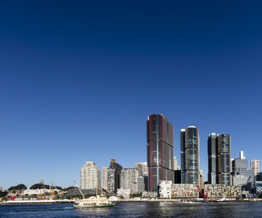 CTBUH城市栖息地授予摩天大楼和城市背景