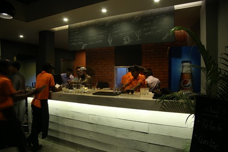 沙里亚尔·阿拉姆风味咖啡馆，孟加拉国
