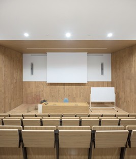 卡恩建筑设计师伊斯莫奥赛科学学院，巴黎