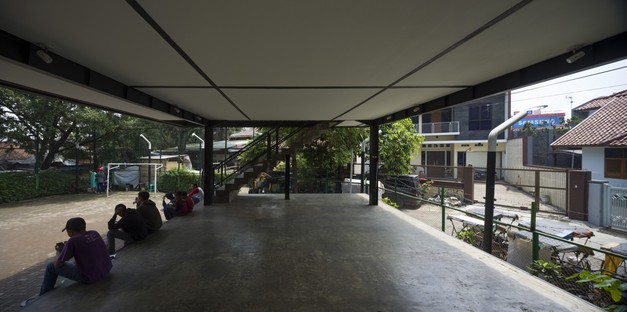#raybet官网印度尼西亚架构:微型图书馆和住宅