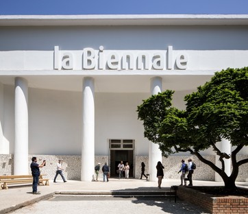 2020年在La Biennale di Venezia举行的2020年国#raybet官网际建筑展览的新日期“height=