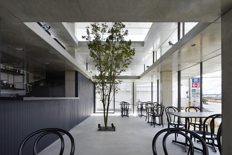 IG雷竞技下载链接Architects在广岛Ujina设计了Café