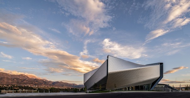 Diller Scofidio +伦芙洛设计我们奥运会和残奥会博物馆在科罗拉多州