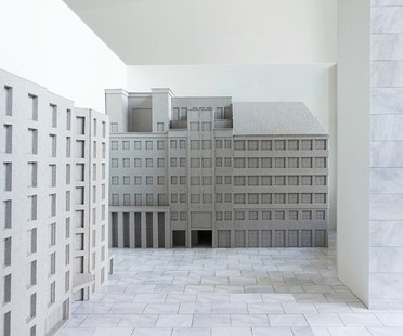 Adrian StreichCittà类似物展览Architektur Galerie柏林