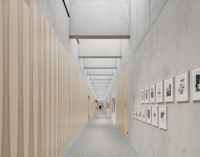 David Chipperfield 雷竞技下载链接Architects设计在德国Künzelsau的CarmenWürth论坛