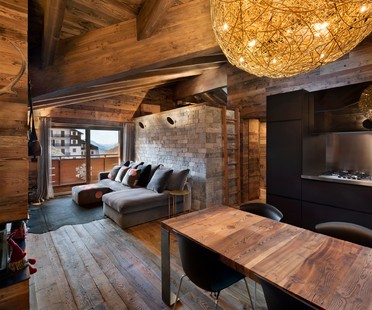 Giuseppe Tortato Architetti的山内部:阿尔卑斯山的一个小木屋