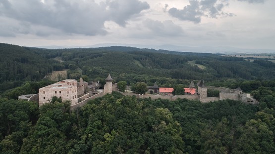 atelier-r完成捷克共和国Helfštýn城堡宫的重建和改造
