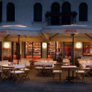 Vudafieri-Saverino合作伙伴在威尼斯的Terrazza Aperol的室内设计