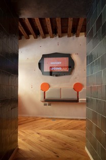 Vudafieri-Saverino合作伙伴在威尼斯的Terrazza Aperol的室内设计