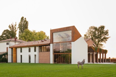 Carlo Ratti和Italo Rota设计帕尔马的绿色Mutti房子