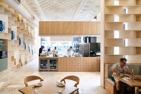 BüroKoray Duman在纽约为Simòpizza餐厅创建室内设计