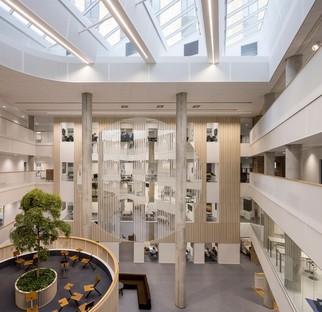 C.F.MøllerA雷竞技下载链接rchitects设计通过大学大学校园Horsens的设计
