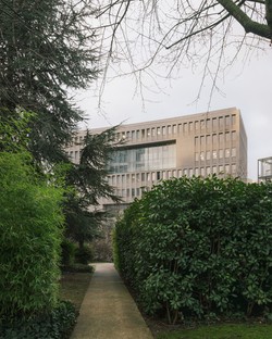 LanLéonardde Vinci学院Nanterre
