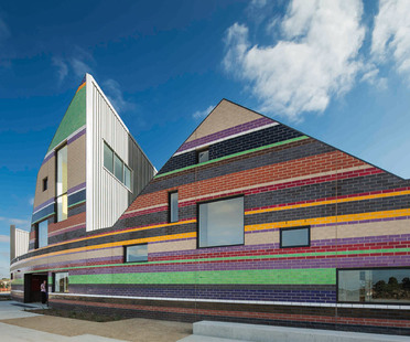 麦克布赖德（McBride）在维多利亚时代建筑奖上颁发了无数奖项#raybet官网