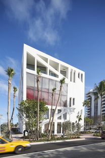 OMA Rem Koolhaas: Faena Forum, Faena Bazaar and Park，迈阿密海滩