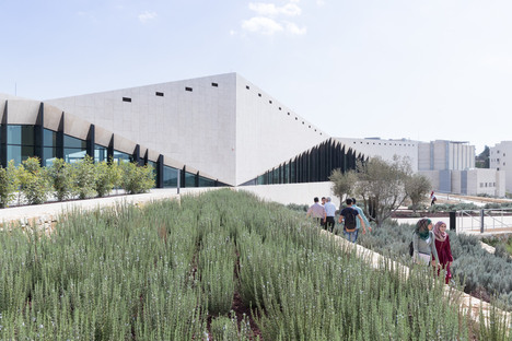 Heneghan Peng 雷竞技下载链接Architects：Birzeit的巴勒斯坦博物馆