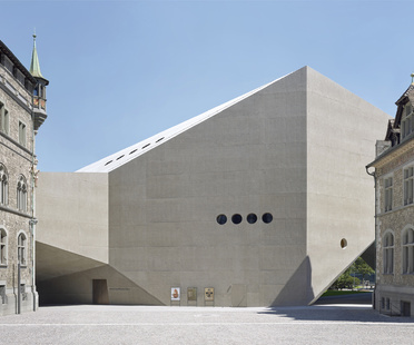 基督和甘内宾：扩建苏黎世的Landesmuseum