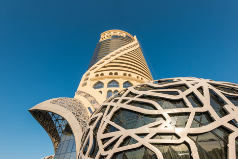 西南建筑与FMG：卡塔#raybet官网尔的Mondrian Doha