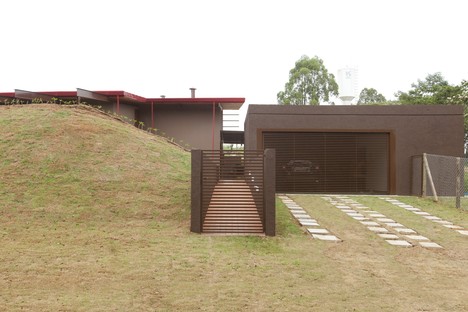 AuáArquitetos：巴西Botucatu的Laguna House