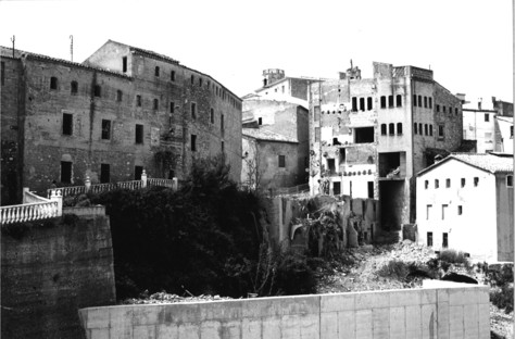 高9 s:卡尔Xerta造纸厂,桑特Pere de Riudebitlles巴塞罗那