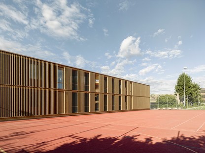 BüroB Architekten：雨学校校园的幼儿园
