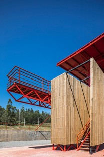 Mazzanti：Plaza del Cauca社区和运营中心