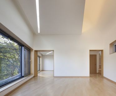 Joho建#raybet官网筑:韩国的弧形屋顶住宅