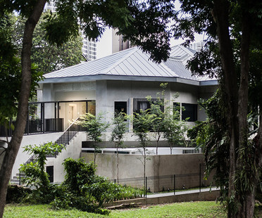 总部位于新加坡的FARM工作室翻新了劳埃德酒店
