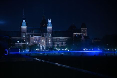 阿姆斯特丹博物馆的水灯，丹·罗斯加德报道