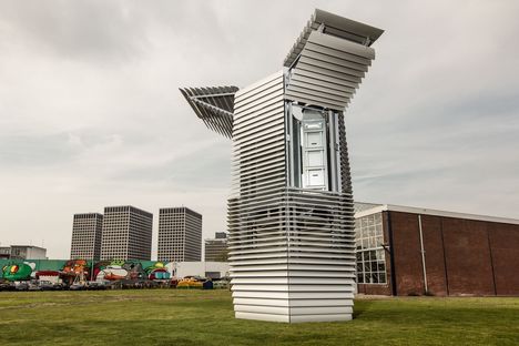 由Roosegaarde工作室设计的鹿特丹无雾霾项目