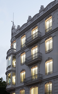 Fran Silvestre arquitectos续签了raybet电子竞技竞猜1905年的建筑物