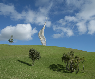 新西兰吉布斯农场雕塑公园的新雕塑