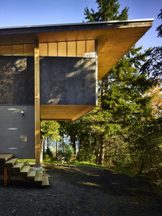 Applied recycling with Scavenger Studio by Olson Kundig