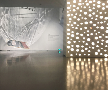 今天的《今日美术馆》展示了吴贡申的艺术品