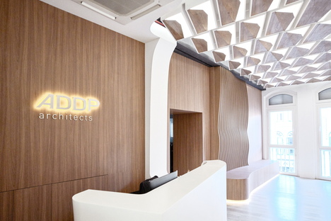 OWIU为新加坡ADDP设计的全新视觉识别和办公室设计