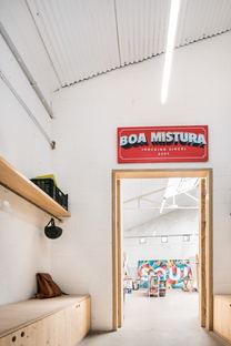 马德里的Boa Mistura集体的新总部
